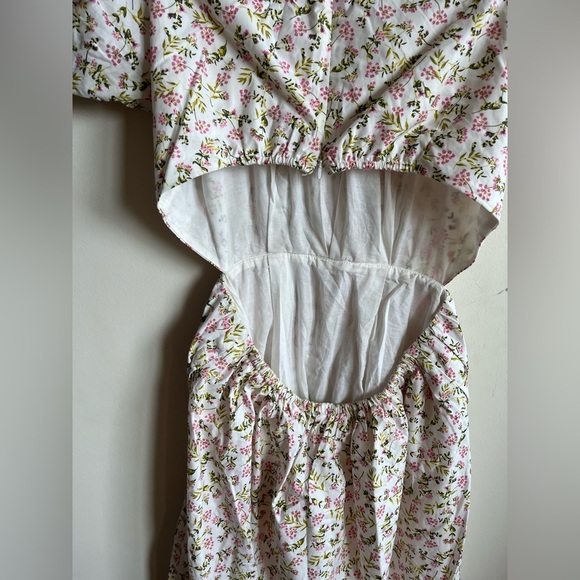 J.CREW Side-cutout cotton poplin dress in meadow floral - 8 - Picture 10 of 15